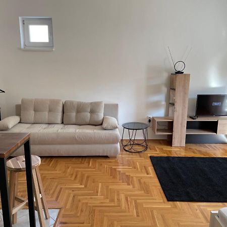 Apartman Sunny Sombor Esterno foto