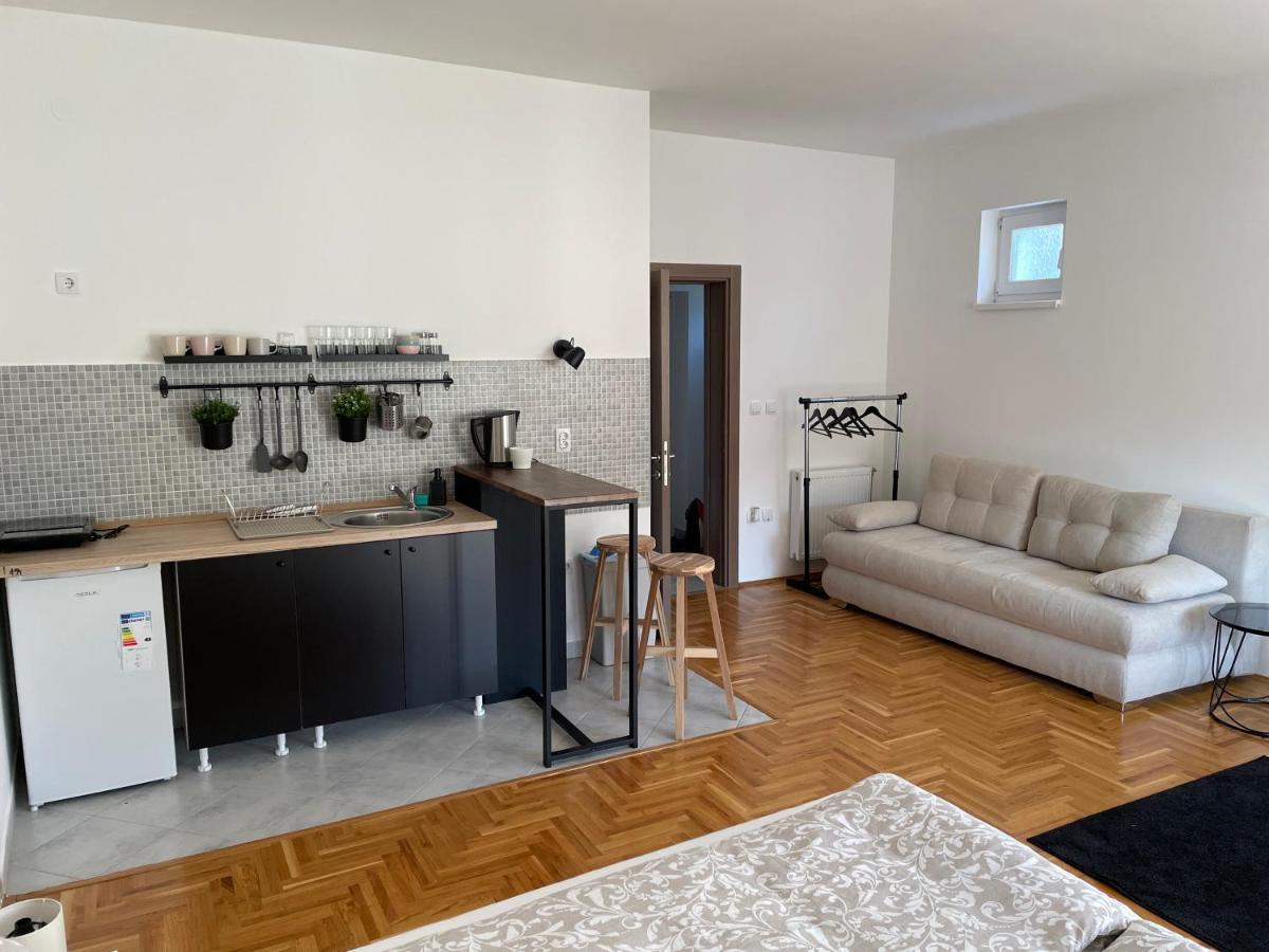 Apartman Sunny Sombor Esterno foto
