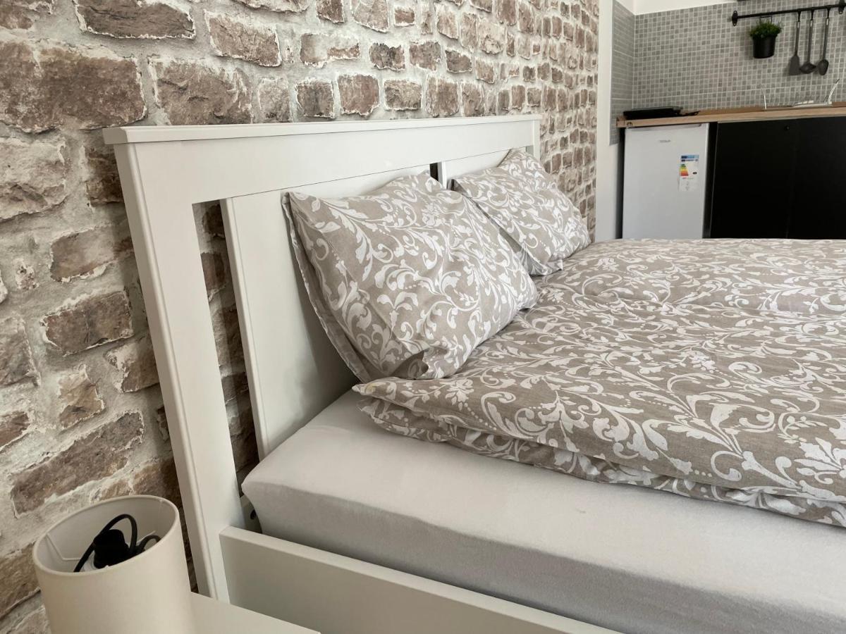 Apartman Sunny Sombor Esterno foto
